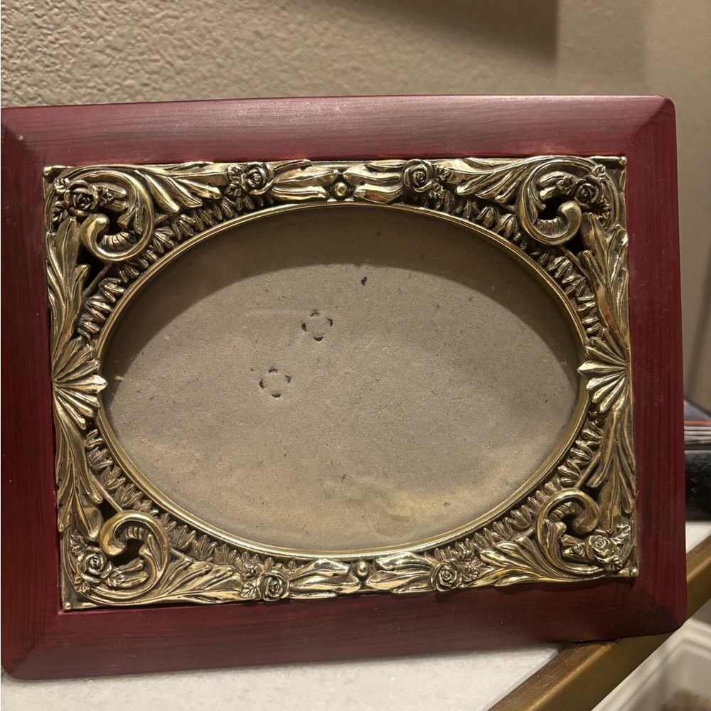 Elegant Gold and Red Photo Frame
